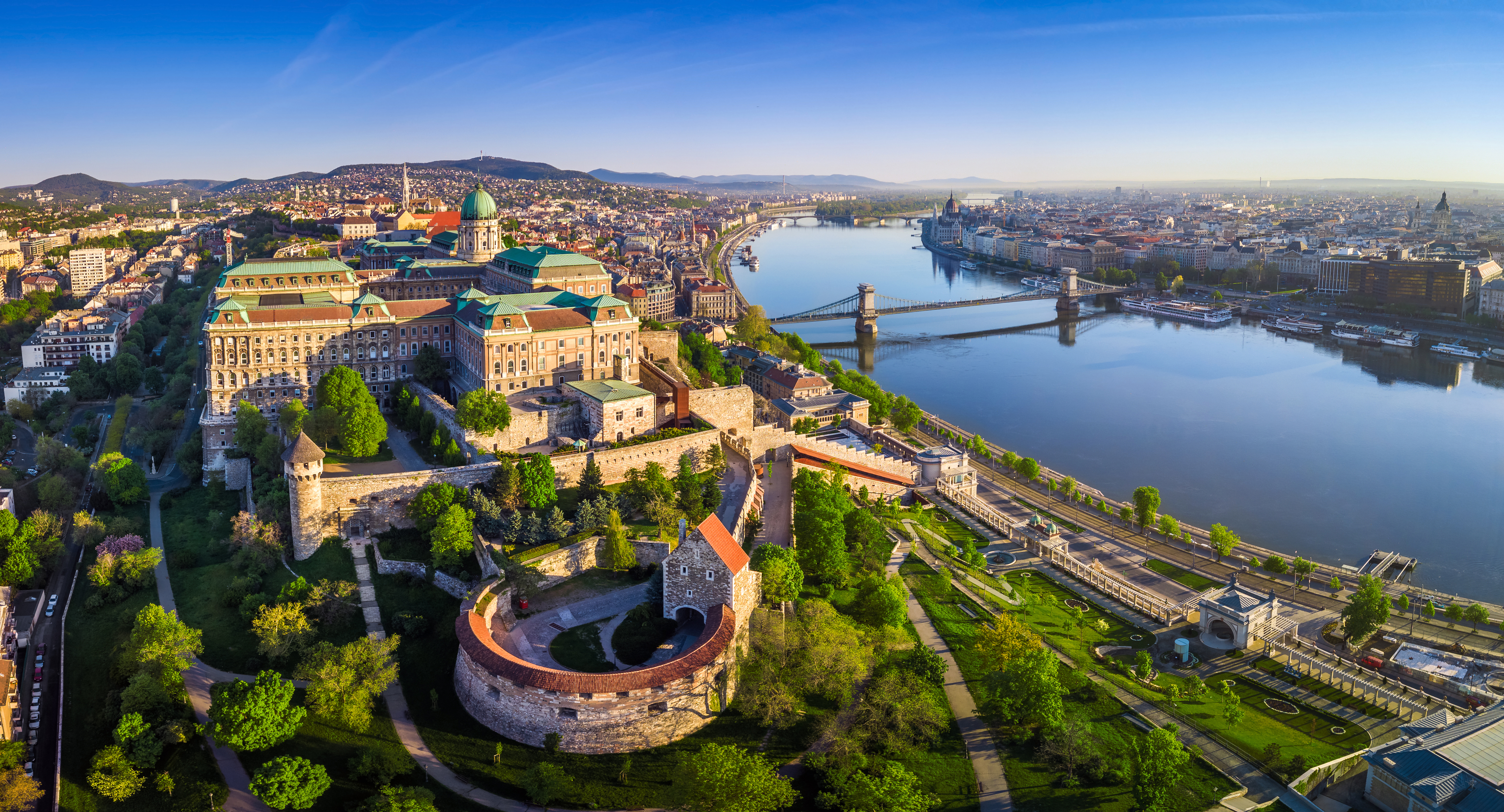 RCD Gettyimages 1071305472 Budapest Hungary Aerial Panoramic Skyline View Of Budapest With Szechenyi Chain Bridge St.Stephen S Basilica Hungarian Parliament (1)