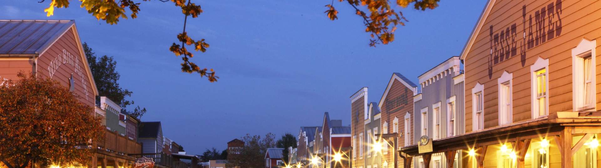 Disney Hotel Cheyenne Street