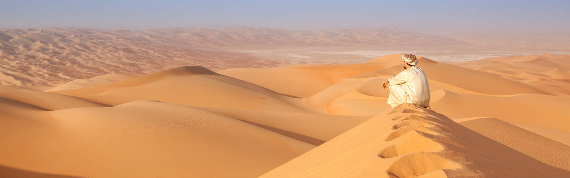 Best Of Dubai And Oman Hero
