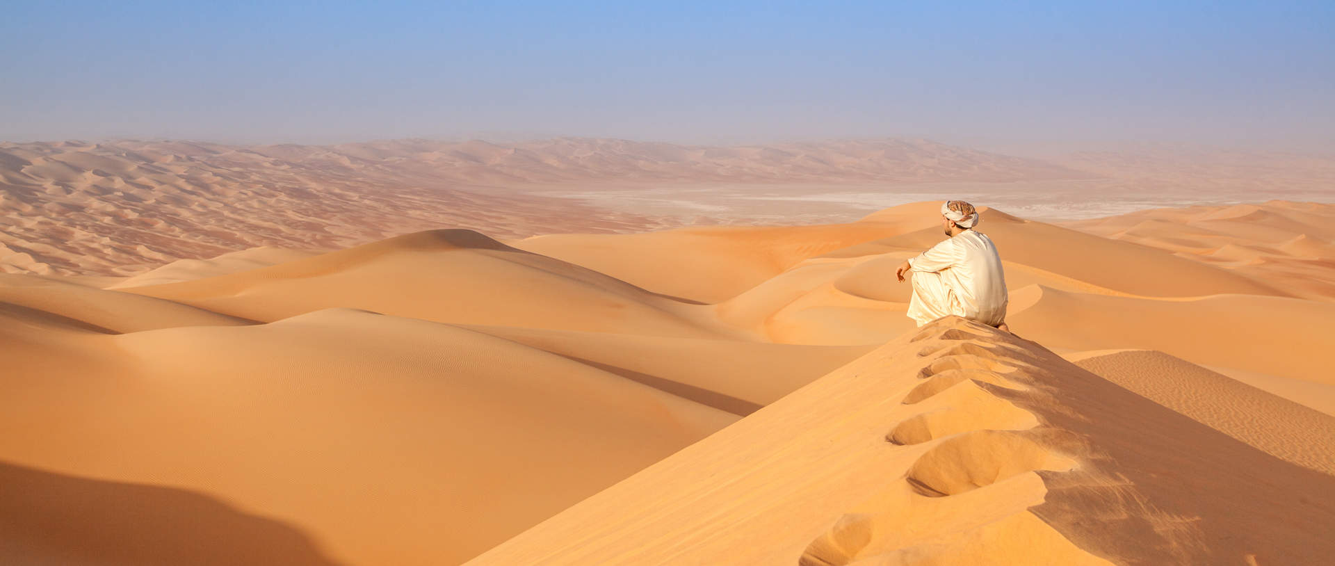 Best Of Dubai And Oman Hero